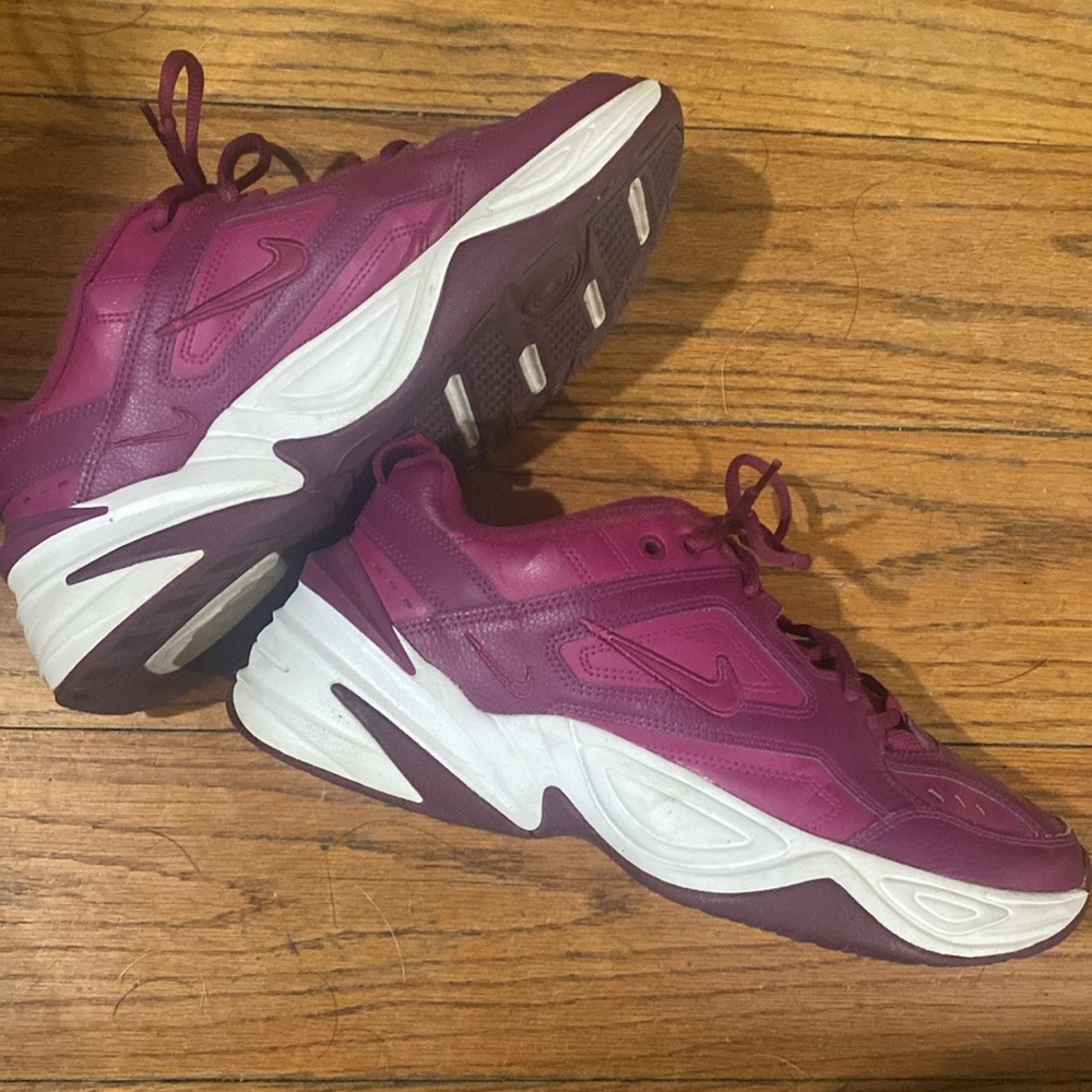 Magenta Nike Sneakers